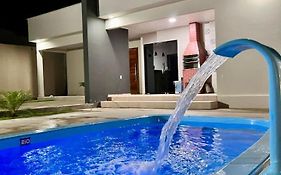 Casa de campo com piscina em Garanhuns